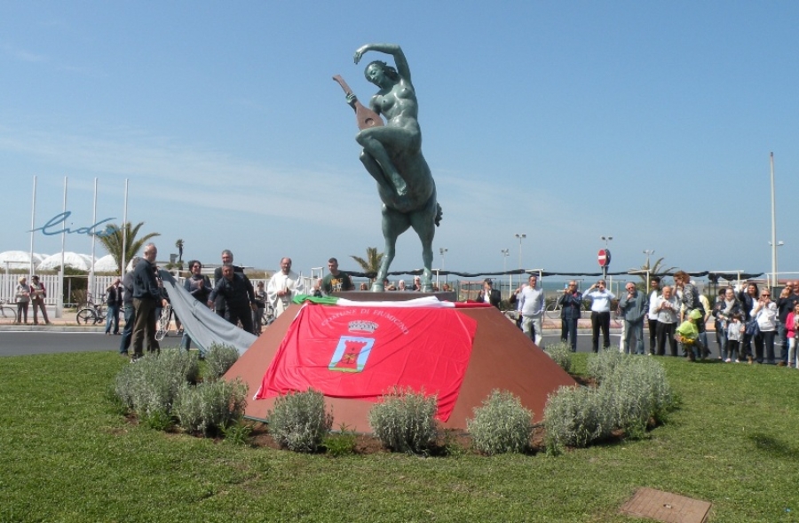 Inaugurato nuovo piazzale di Fregene