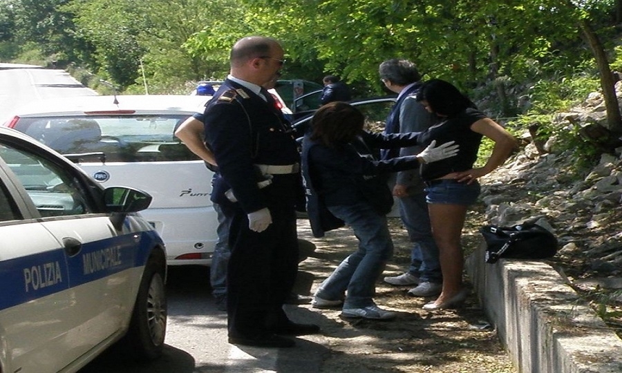 Ordinanza anti prostituzione, 72 le multe