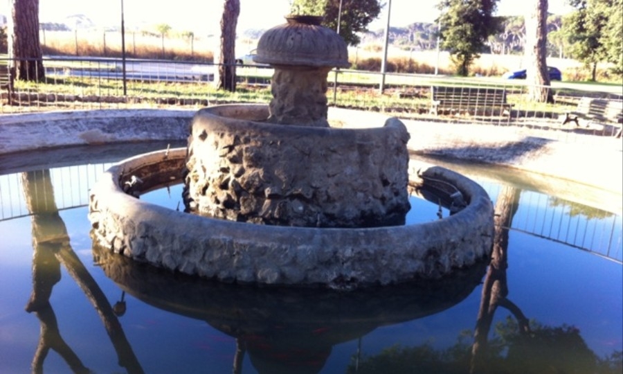 Torna in funzione la fontana
