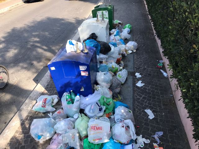 Sacchetti rifiuti castellammare 2 k