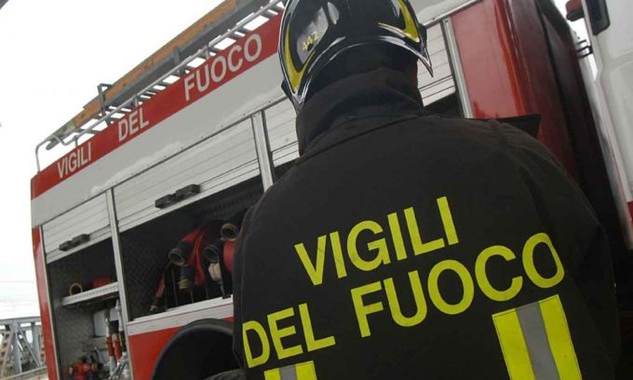 Fiumicino, Dada Umpa distrutto dalle fiamme