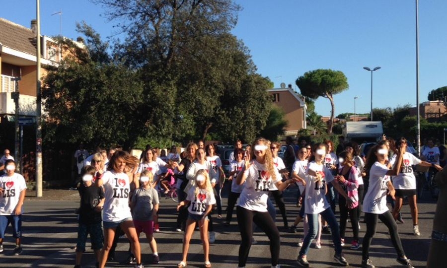Lingua dei segni, il flash mob