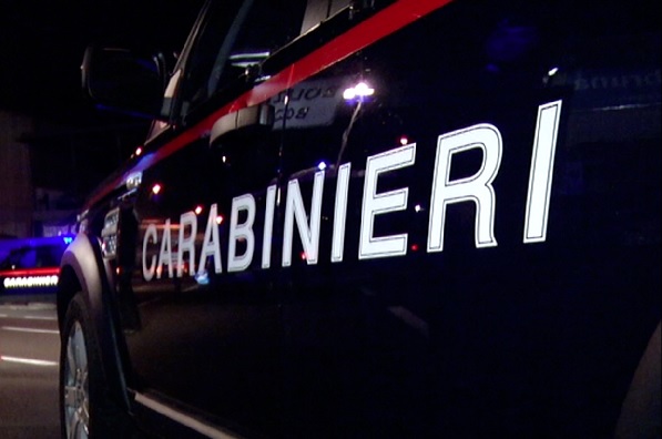 http://www.fregeneonline.com/wp-content/uploads/carabinieri-notte.jpg