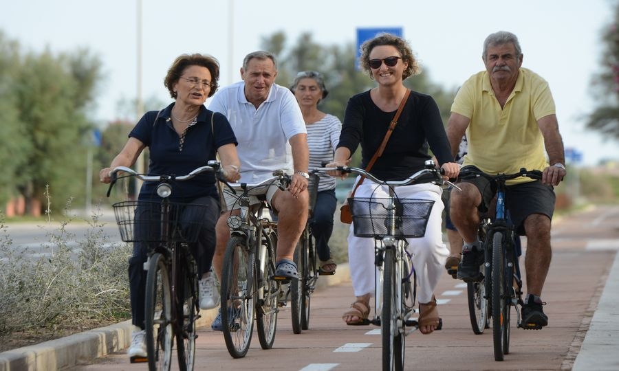 Dalla pista ciclabile alla rotonda di “Chira”