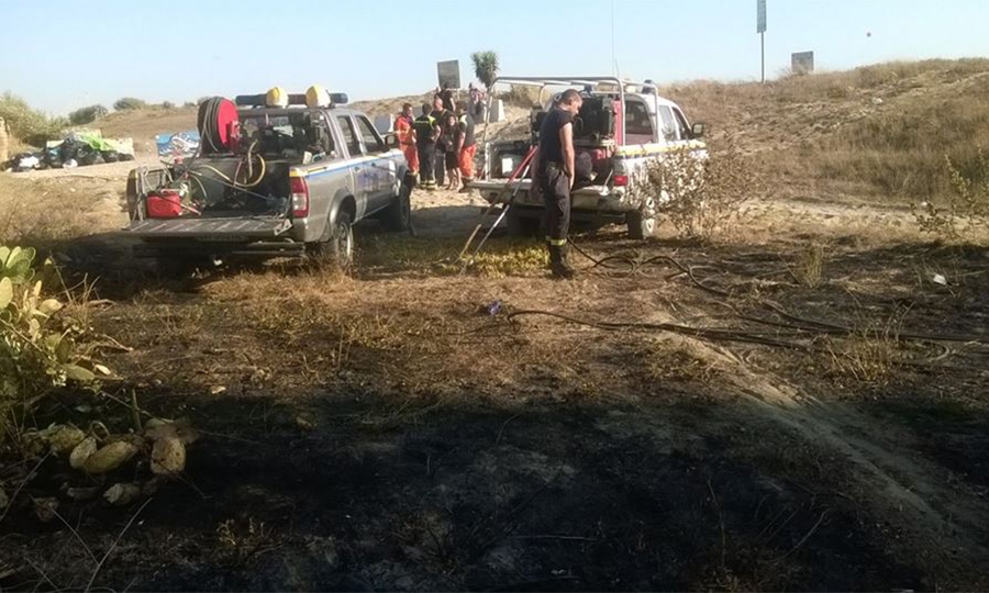 Nuovi incendi a Focene e Passoscuro