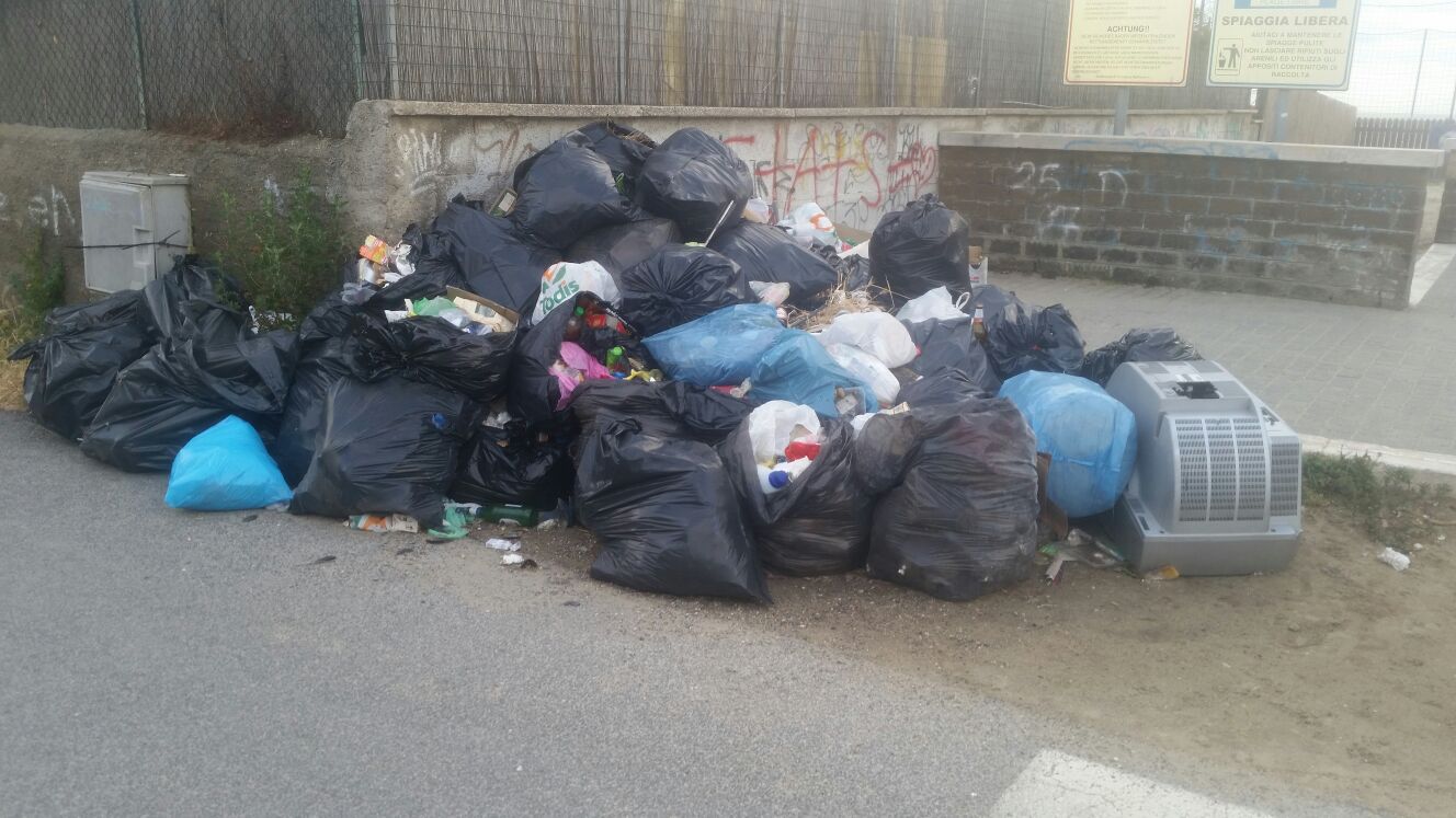rifiuti Passoscuro