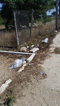 via Ortona rifiuti