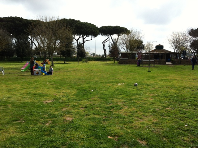 parco giochi sfalcio m