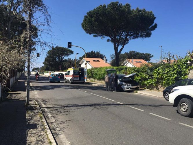 Viale Della Pineta Di Ostia Viale della Pineta, ieri incidente all’incrocio con viale Nettuno