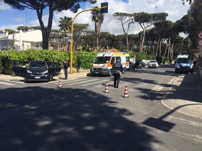 Viale Della Pineta Di Ostia Viale della Pineta, ieri incidente all’incrocio con viale Nettuno